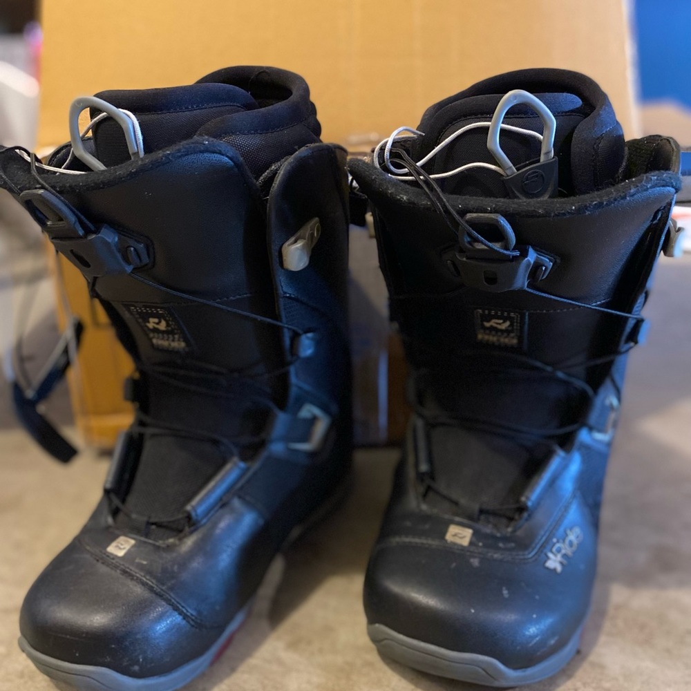 Ride Sage-W Snowboard Boots Sz 6
